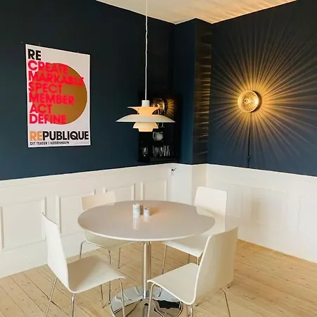 Cosy Og Spacious In The Heart Of Apartment
